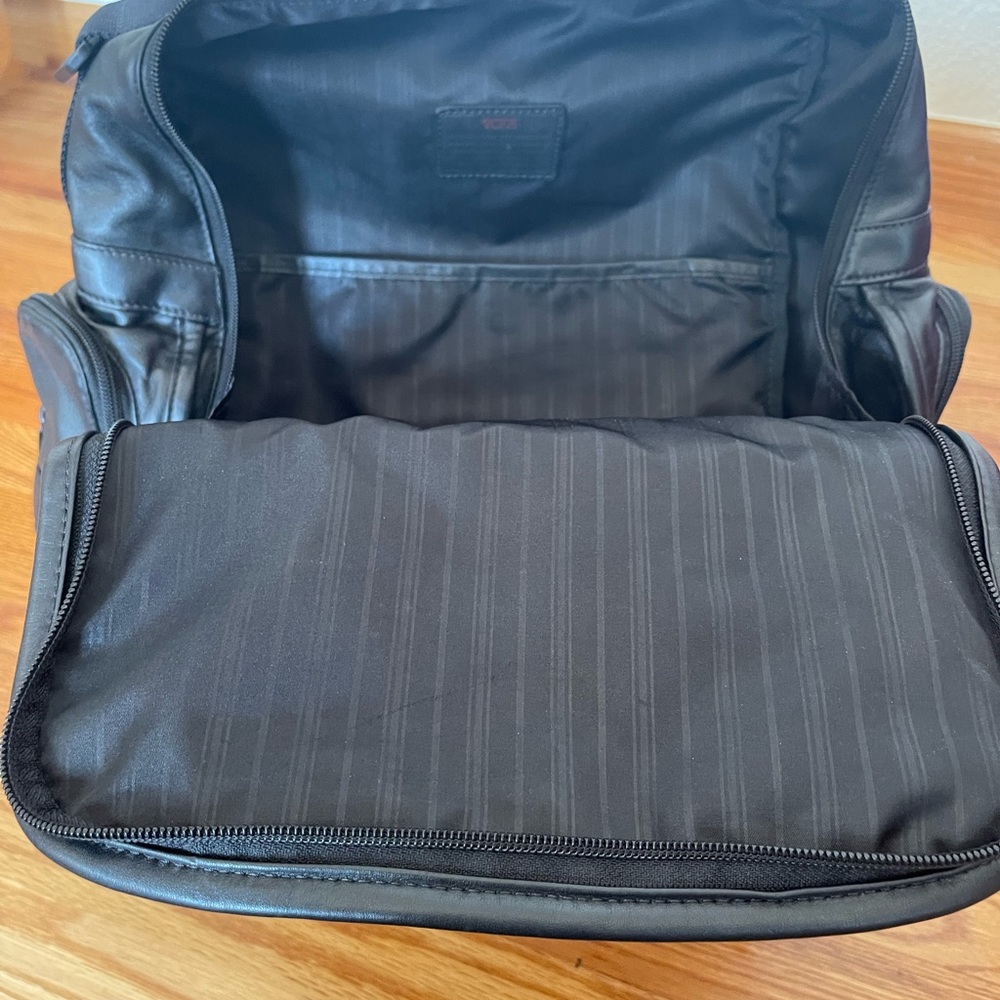 Tumi Computer Backpack. - Picture 4 of 10